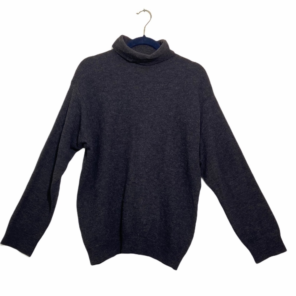 VINTAGE 100% wool cowl turtleneck sweater
